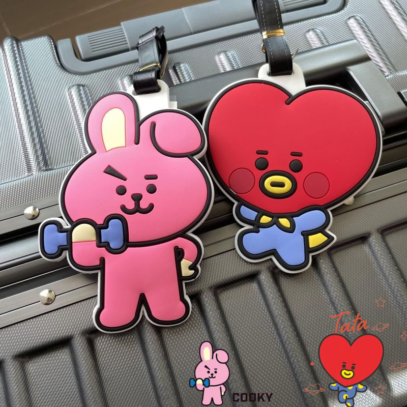 It Travel Accessories - BT21のかわいいキャラクターキーホルダー、カワイイユニセックス荷物タグ、機内持ち込みや預け入れ荷物用、紛失防止ギフト、アニメグッズ