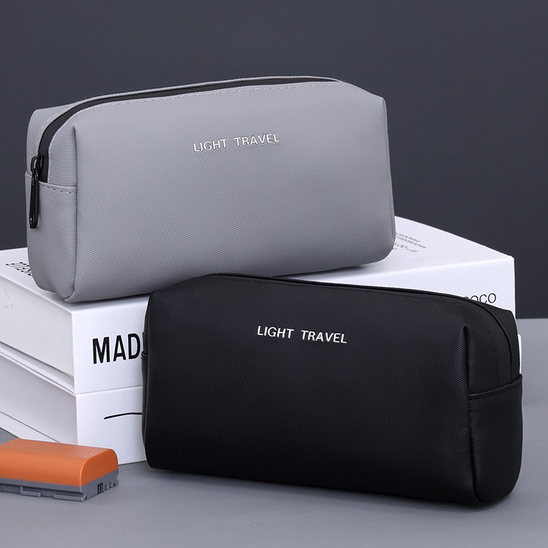 Travel Accessories Organizer Bag - 防水ポータブルトラベルオーガナイザーバッグ（充電器、ケーブル、イヤホン用）- 大容量PUレザーデジタルアクセサリーポーチ