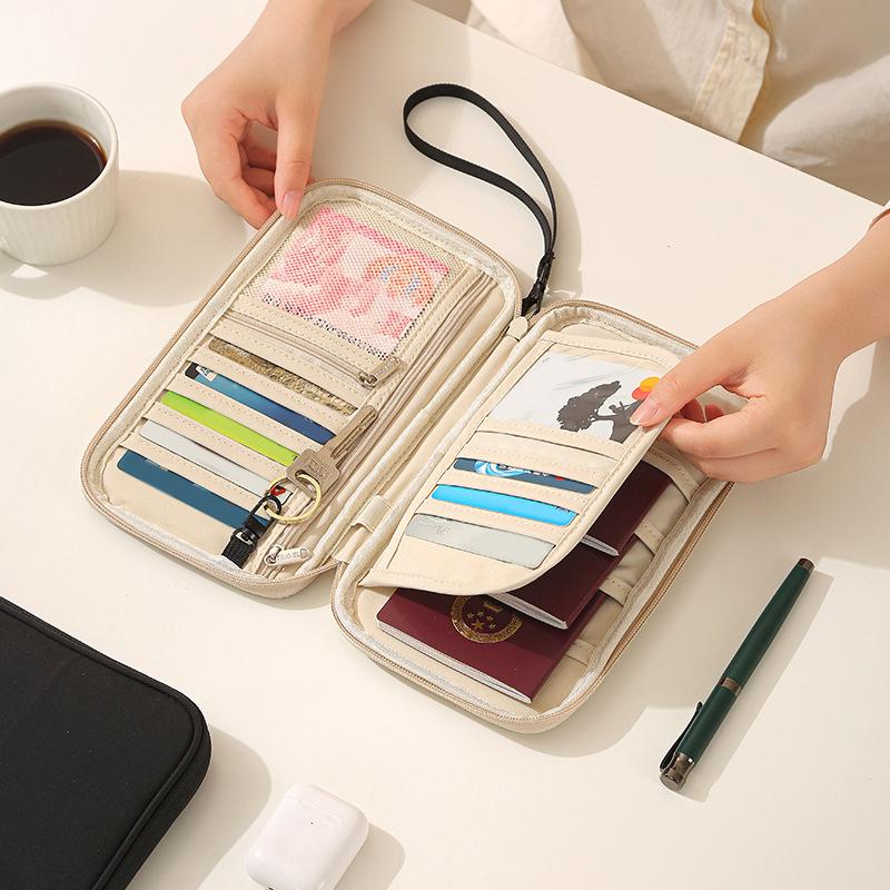 オーガナイザー トラベルアクセサリーカバー ドキュメントバッ - Travel Accessories In Bulk のレビューと価格