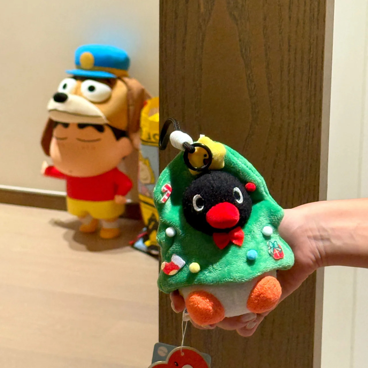 クリエイティブで風変わりなペンギンペンダントぬいぐるみキーホ - Quirky Travel Accessories のレビューと価格