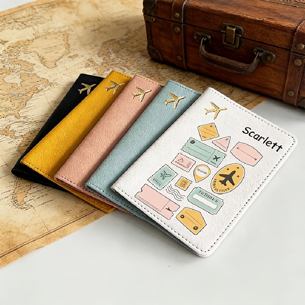 カスタムネーム＆イニシャル入りパスポートホルダー 軽量トラベ - Travel Accessories Personalised のレビューと価格
